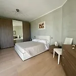 Sigis House - Independent Sea View 公寓 菲乌米奇诺