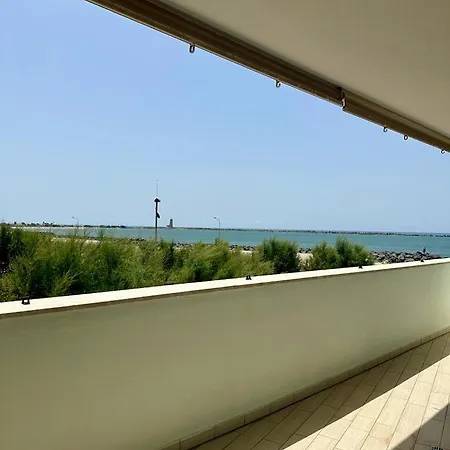 Sigis House - Independent Sea View * פיומיצ'ינו