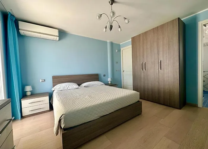 Lägenhet Sigis House - Independent Sea View *