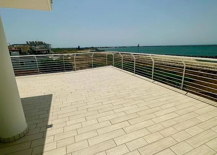 Sigis House - Independent Sea View Fiumicino